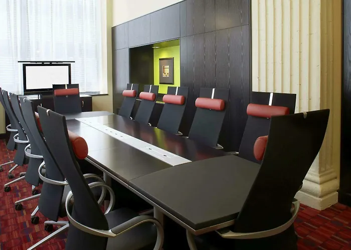 Downtown Hotel 3*